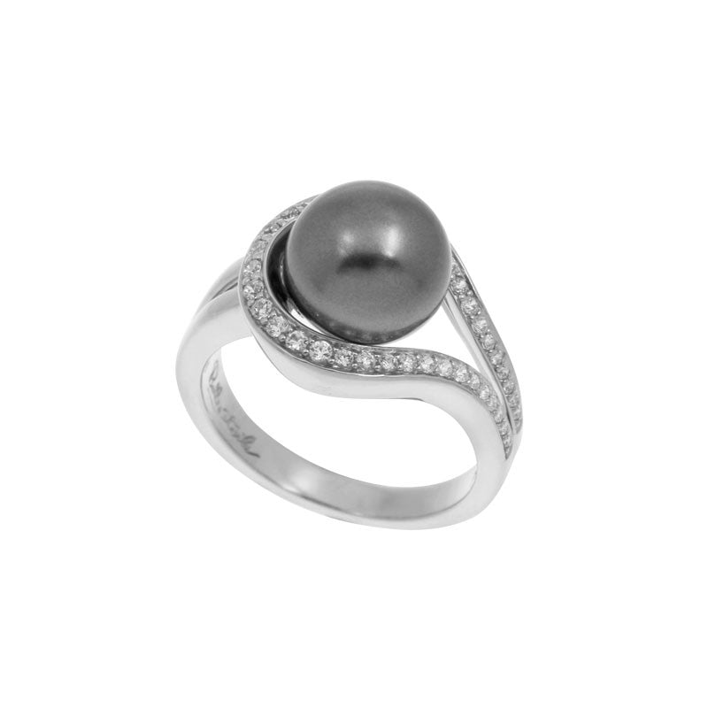 Belle Etoile Claire Collection grey seashell pearls with white stones ring.